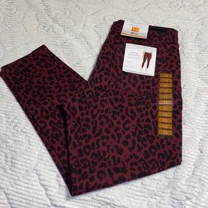 NWT Social Standard by Sanctuary Cheetah Jeans